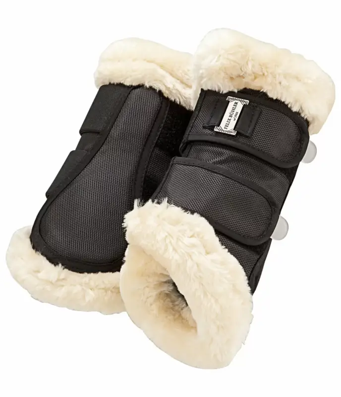 Offerta Lampo Stinchiere da dressage con pelliccia sintetica Essential, anteriori