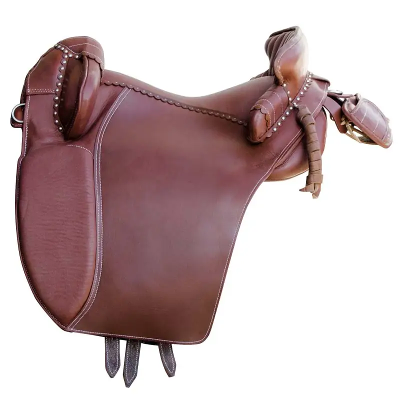 Must-Have Sella Camarghese / camarguese in cuoio completa di accessori