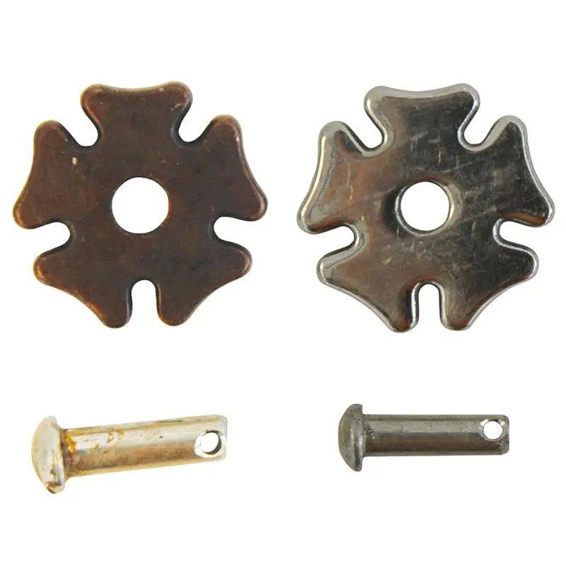 Economico Coppia di rotelle per speroni western quadrifoglio