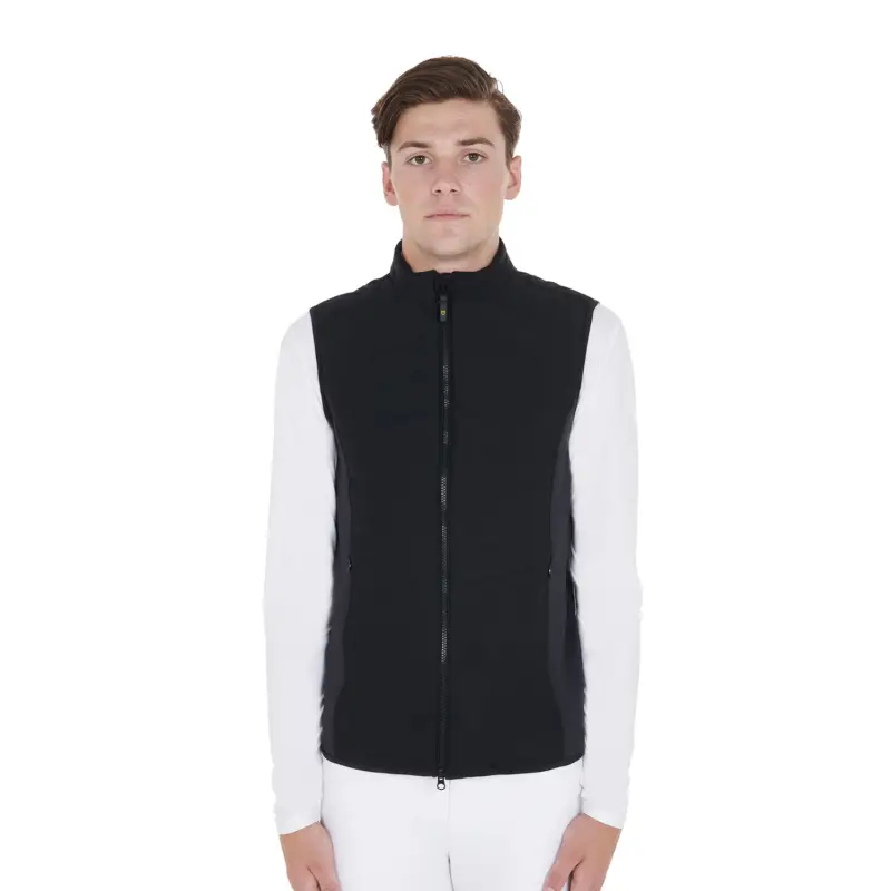 Quantità Limitata SMANICATO UOMO SLIM FIT IN TESSUTO TECNICO
