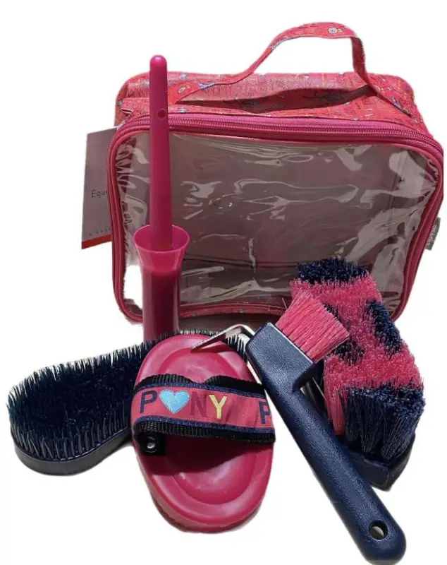 Novità GROOMING KIT ATTREZZI PER LA PULIZA DEL PONY