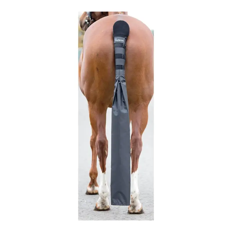 Spedito Oggi Proteggi-coda foderato con borsa staccabile Arma Shires