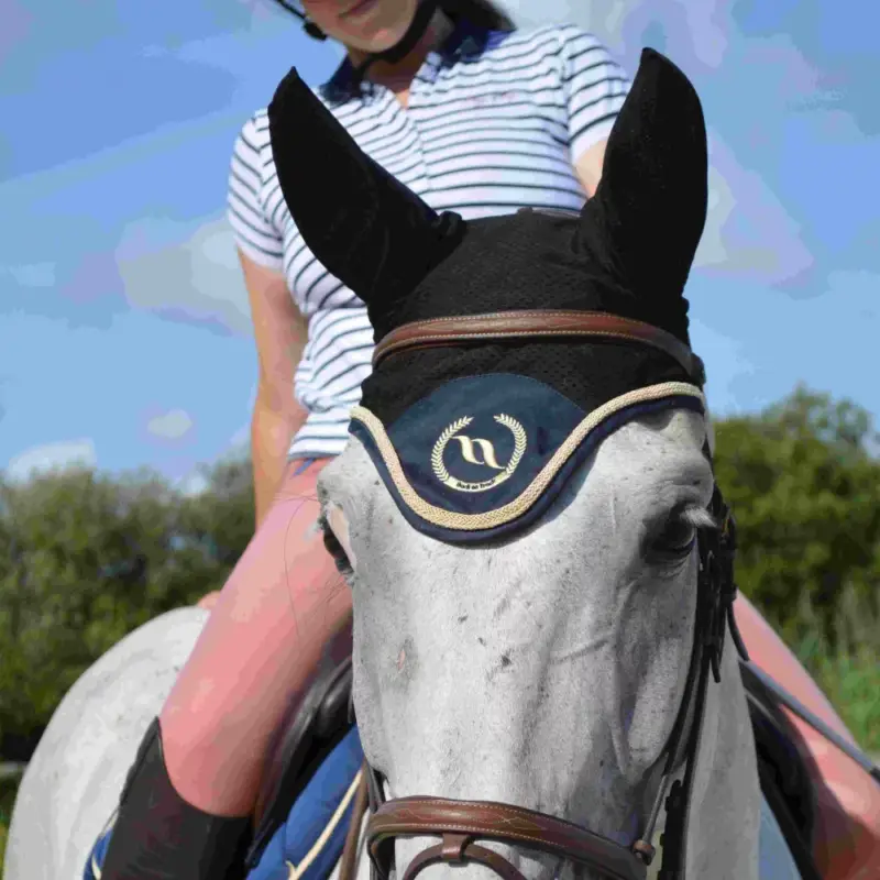Compra Oggi Stesso Cuffia per cavallo Night Collection Back On Track