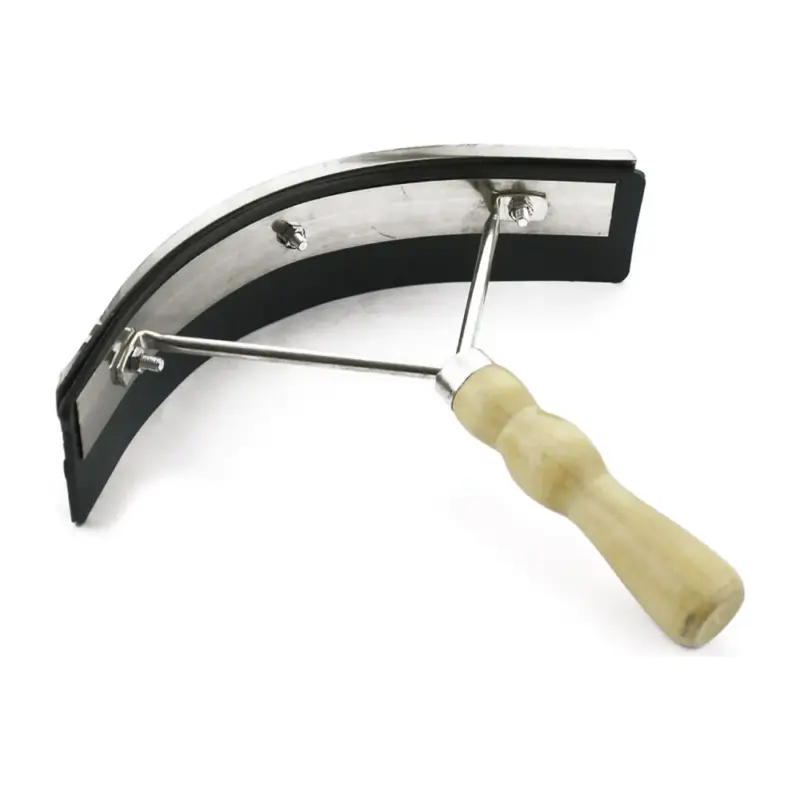 Coltello per il sudore in metallo curvo con manico in legno Umbria Equitazione Reso Gratuito