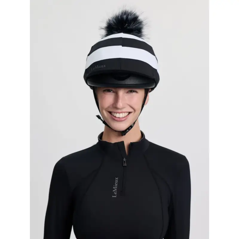 Promozione Cappello con pompon LeMieux rimovibile Derby